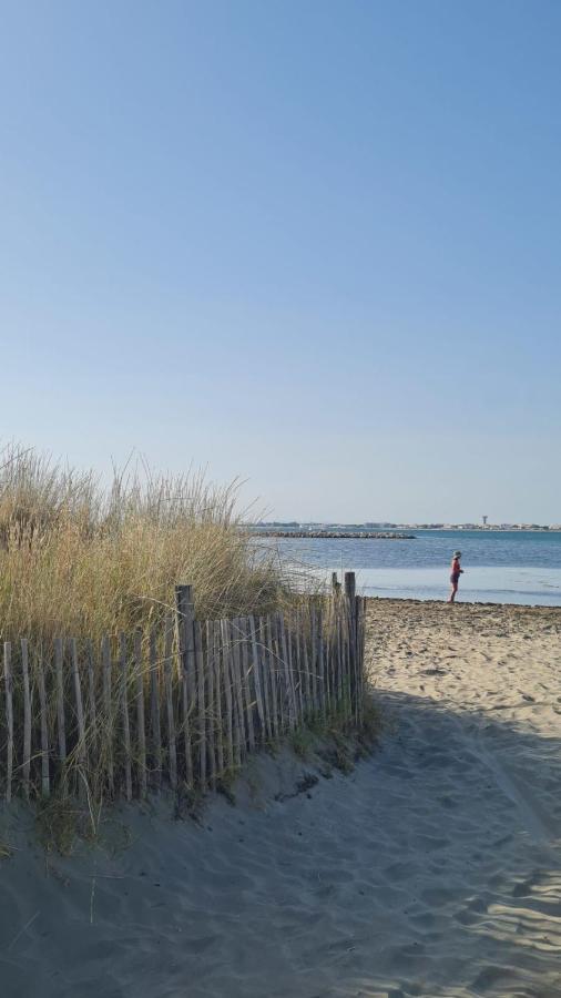 La Cigale De Mer A 100 M De La Plage Et Du Centre Ville Du Grau Du Roi Le Grau-du-Roi Eksteriør billede