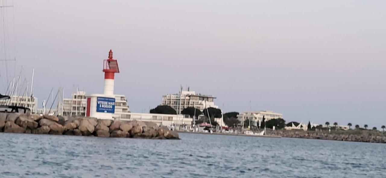 La Cigale De Mer A 100 M De La Plage Et Du Centre Ville Du Grau Du Roi Le Grau-du-Roi Eksteriør billede
